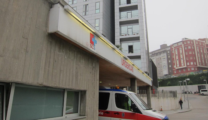 El sujeto fue traslado en la ambulancia al Hospital Universitario Marqués de Valdecilla y ya se encuentra fuera de peligro