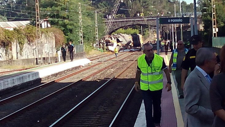 El tren ha descarrilado justo antes de entrar en la estación de O Porriño