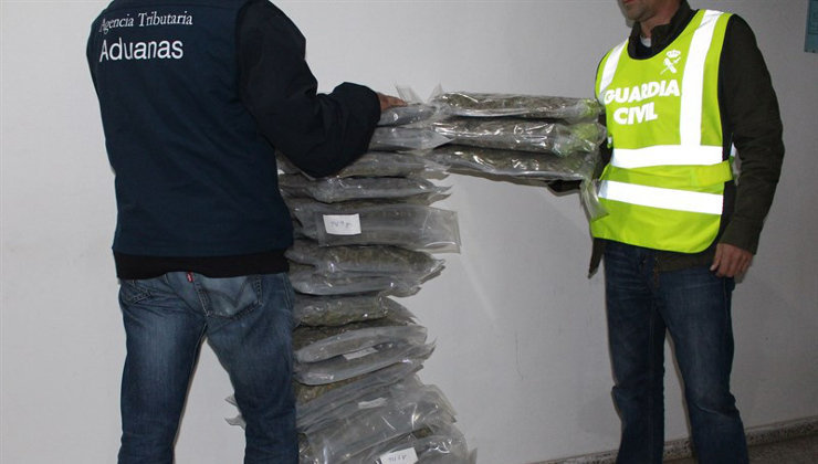 Paquetes de droga incautados en el Puerto de Santander