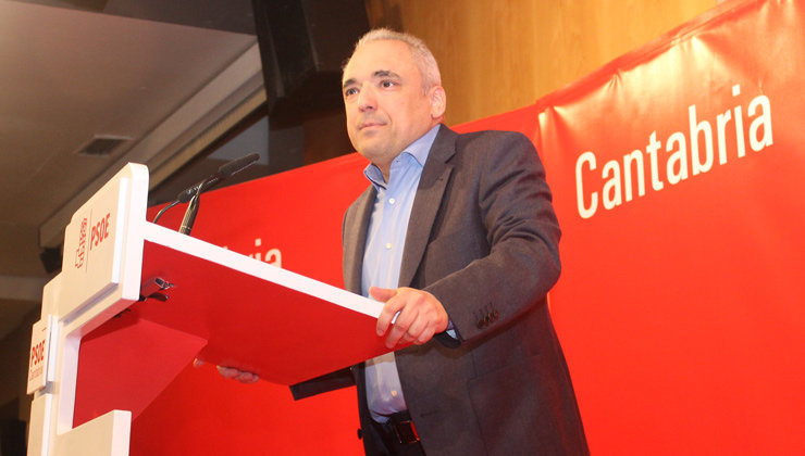 El portavoz de Empleo del PSOE en la Comisión de Empleo y Seguridad Social en el Congreso, Rafael Simancas