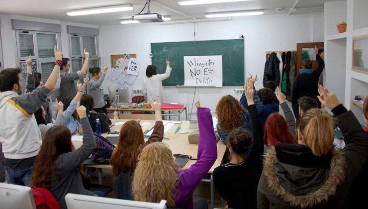 Los centros educativos de Cantabria han apoyado el &#39;parón educativo&#39;. Foto: Twitter