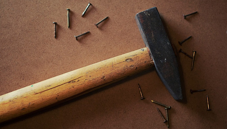 El hombre habría matado a su novia con un martillo de cabeza cuadrada y mango de madera. Foto: Pixabay