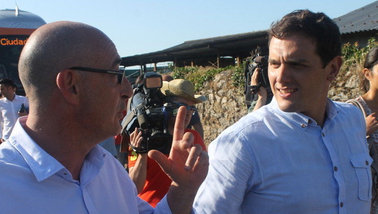 Félix Álvarez y el expresidente del partido Albert Rivera, du. Foto: edc