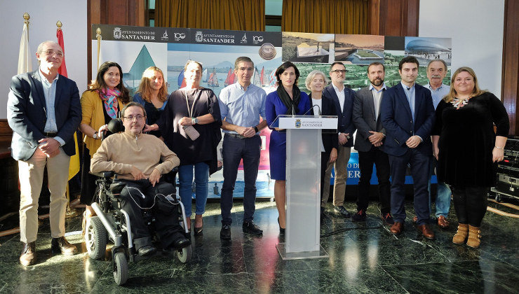 La alcaldesa de Santander, Gema Igual, junto al equipo de Gobierno del PP