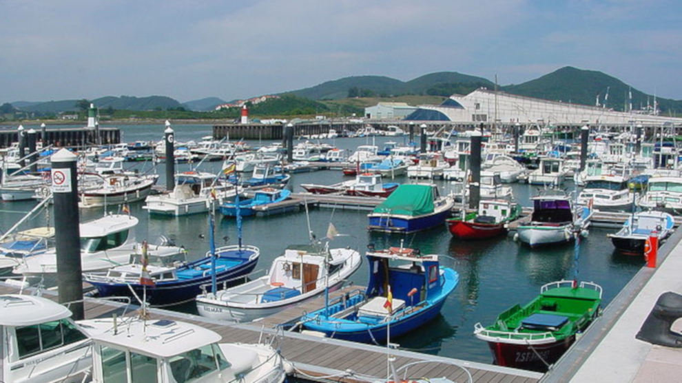 Puerto de Santoña Foto Wikipedia