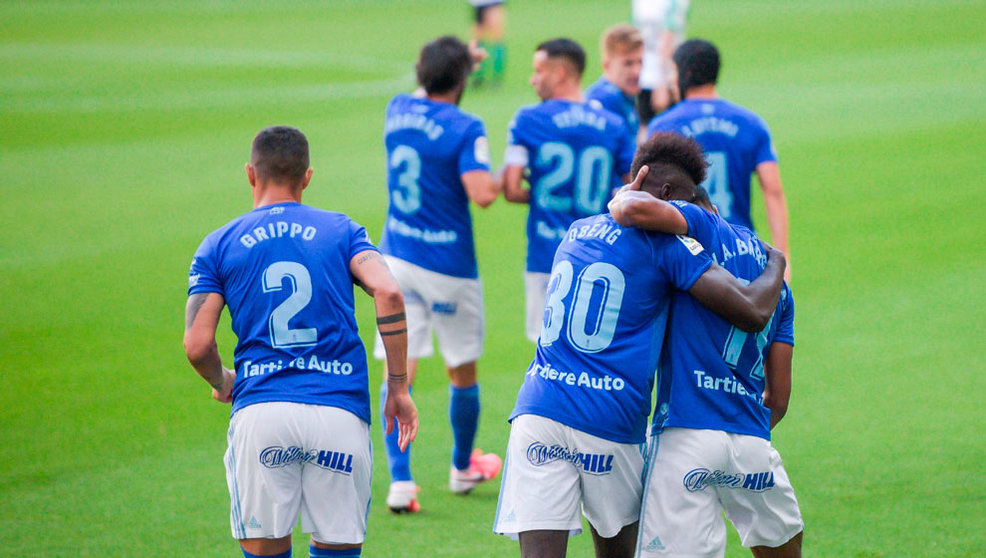 Celebración del gol del Oviedo ante el Racing | Foto: Real Oviedo