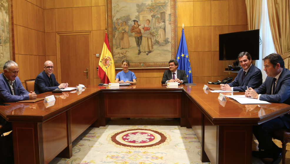 Los ministros de Trabajo y Seguridad Social, Yolanda Díaz y José Luis Escrivá, se reúnen con los secretarios generales de CCOO (Unai Sordo)y UGT (Pepe Álvarez) y con los presidente de CEOE (Antonio Garamendi) y Cepyme (Gerardo Cuerva).