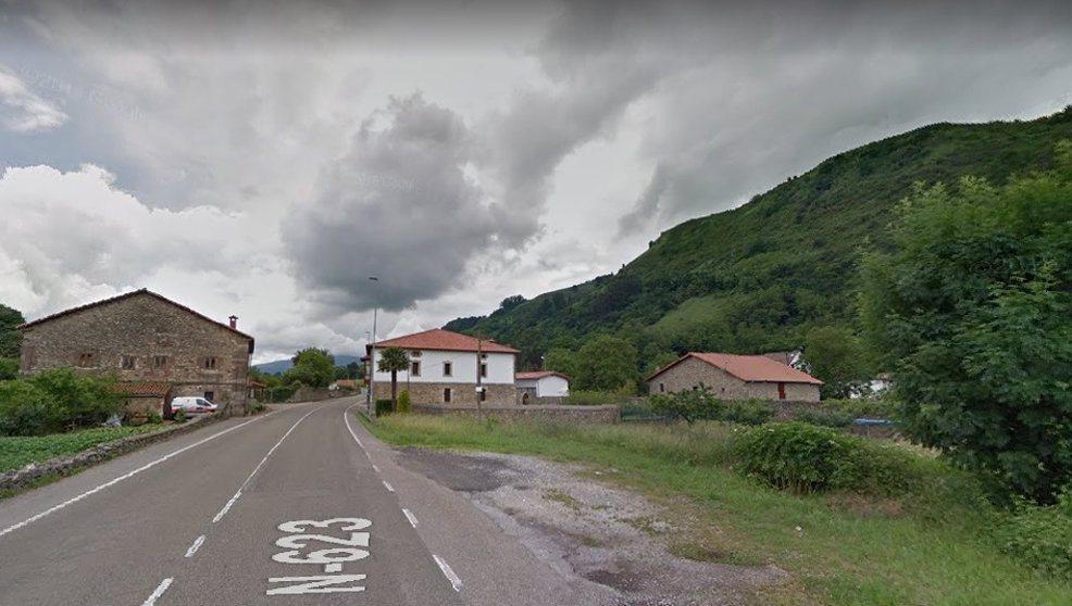 Una carretera de Corvera de Toranzo | Foto: Google Maps