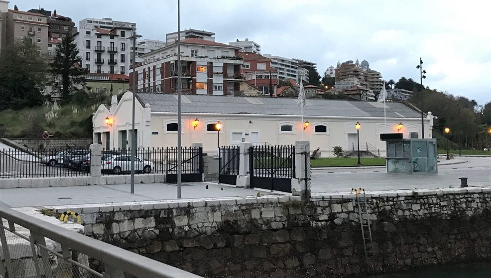 Vista exterior de las Naves de Gamazo en Santander