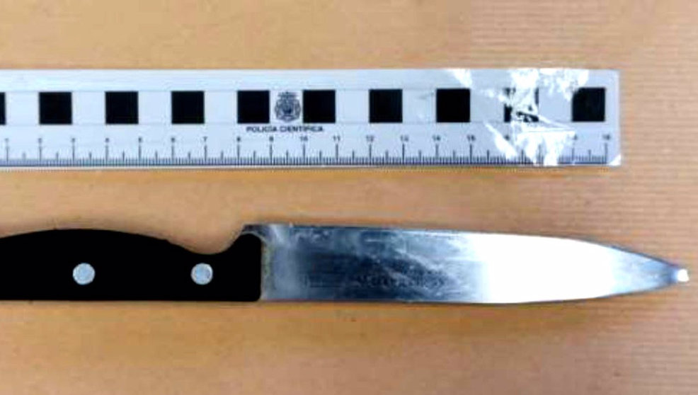 Cuchillo utilizado por la mujer en la agresión | Foto: Policía Nacional