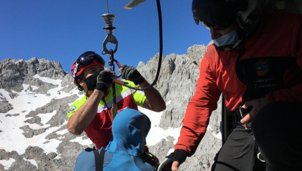 Rescate del montañero en Picos de Europa