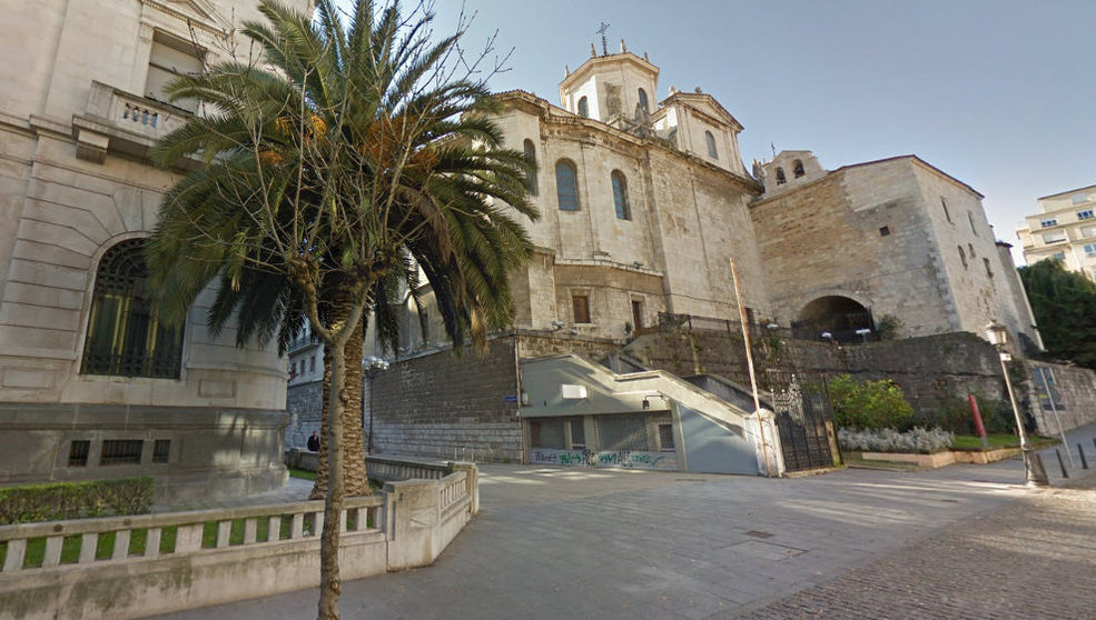 Calle Obispo Juan Plaza de Santander | Foto: Google Maps
