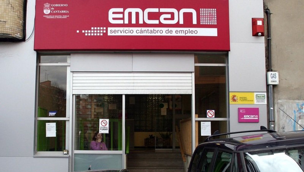 Oficina de empleo en Santander