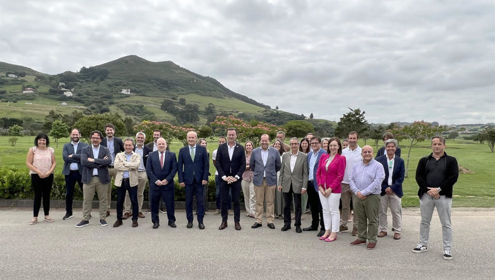 Empresas públicas de gestión de residuos de la Cornisa Cantábrica celebran su primer encuentro en Cantabria