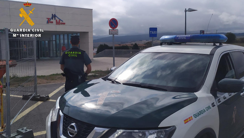 La Guardia Civil investiga a un hombre y una mujer por las agresiones en el Hospital Tres Mares y el centro de salud Campoo Los Valles
