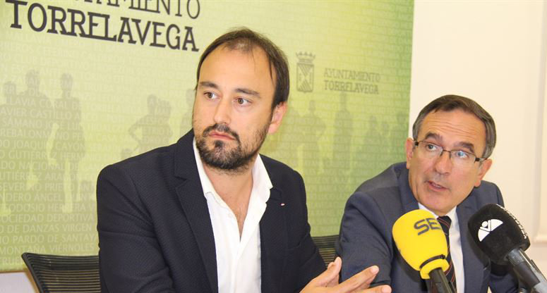 Cruz Viadero y López Estrada ante los medios