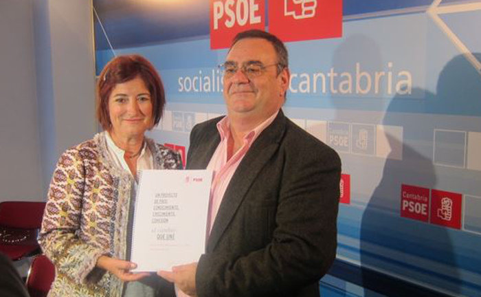 Puerto Gallego y Miguel Ángel González Vega han presentado los compromisos socialistas para el 20-D