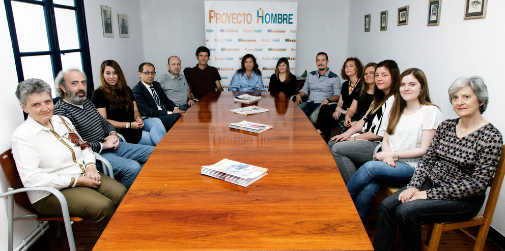 Voluntarios y profesionales de Proyecto Hombre Cantabria