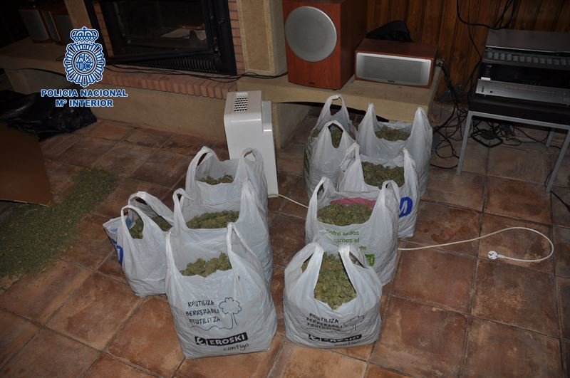 En la operación se han incautado 14 kilos de marihuana