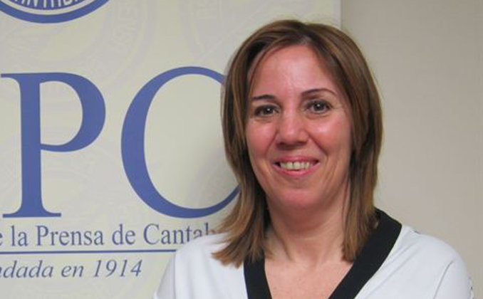 La presidenta de la Asociación de la Prensa de Cantabria, Dolores Gallardo