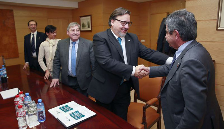 Pablo Coto ha mantenido un encuentro con el presidente regional, Miguel Ángel Revilla