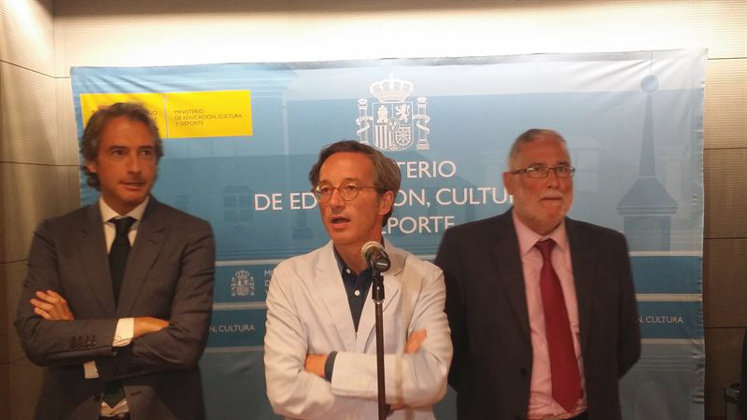 El alcalde de Santander, Íñigo de la Serna, el secretario de Estado de Cultura, José María Lassalle, y el consejero del ramo, Ramón Ruiz