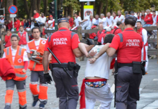 La Policía Foral ha detenido a un total de ocho personas durante el cuarto día de las fiestas
