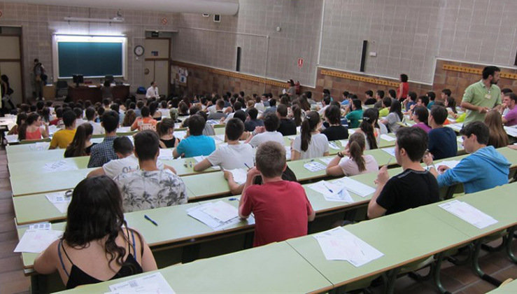 El abandono de los estudios por parte de los alumnos de Cantabria es de los más bajos de España