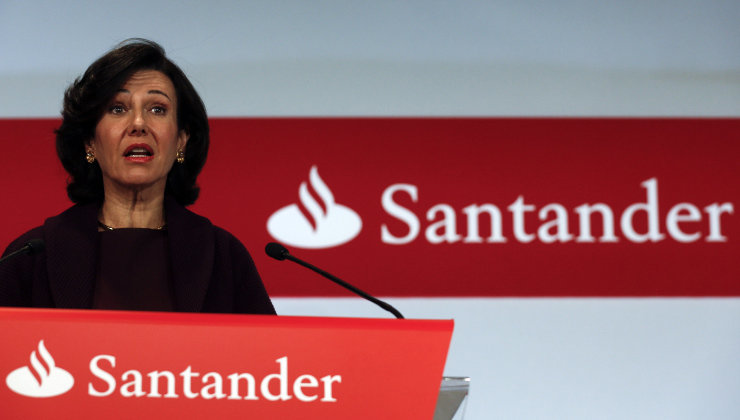 El Banco Santander presidido por Ana Botín quiere operar con una divisa digital en 2018. Foto: Público/Reuters