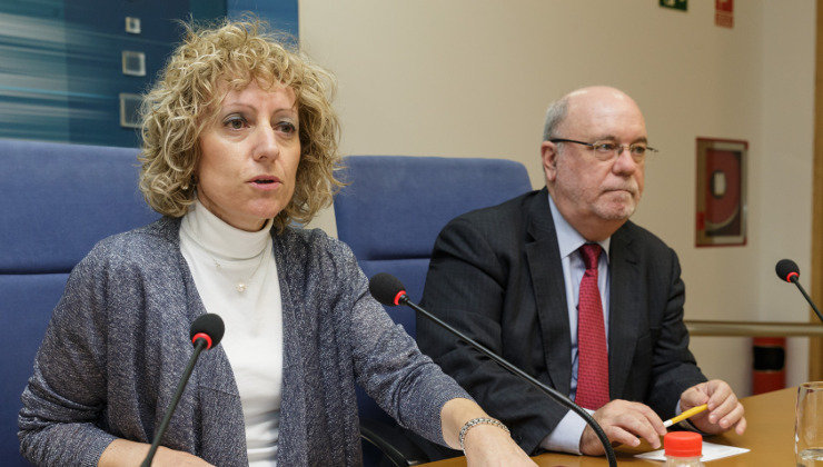 La vicepresidenta de Cantabria, Eva Díaz Tezanos, y el consejero de Economía, Juan José Sota