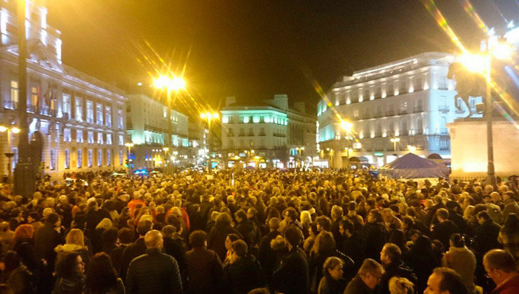 Manifestación improvisada en la Puerta del Sol de Madrid. Foto: Twitter