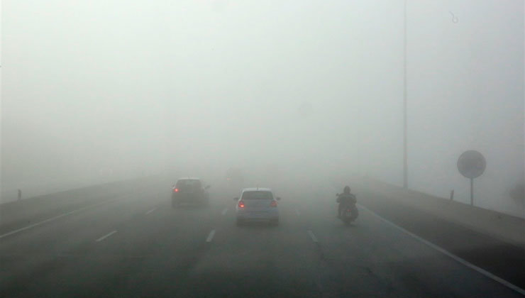 Imagen de niebla de archivo