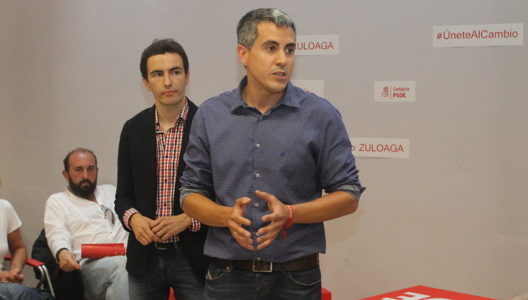 El candidato a la Secretaría General del PSOE de Cantabria, Pablo Zuloaga, durante el acto