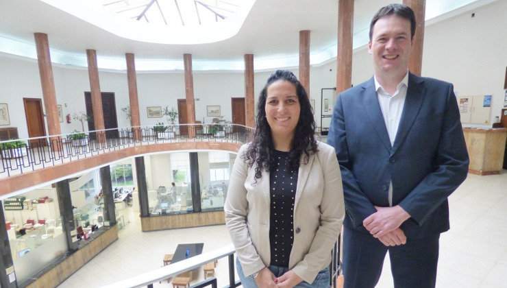 Cora Vielva y David González ya son concejales no adscritos del Ayuntamiento de Santander