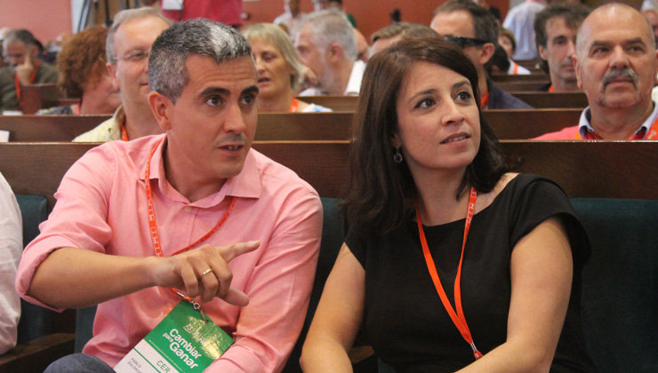 El secretario general del PSOE de Cantabria, Pablo Zuloaga, y la vicesecretaria general del partido, Adriana Lastra. Foto: edc