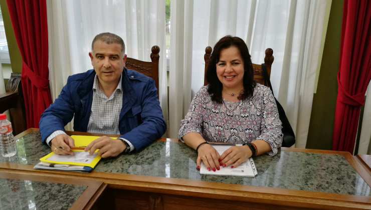 Antonio Pérez y  Aurora Cuero, representantes del PRC en el Ayuntamiento de Colindres