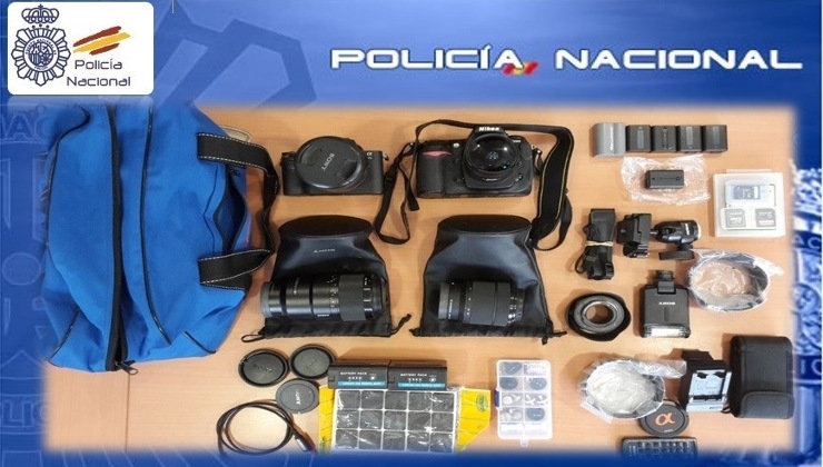 Detenidos tres jóvenes por una decena de robos en oficinas y comercios de Torrelavega