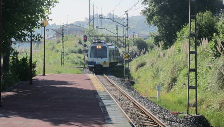 Tren estación Orejo