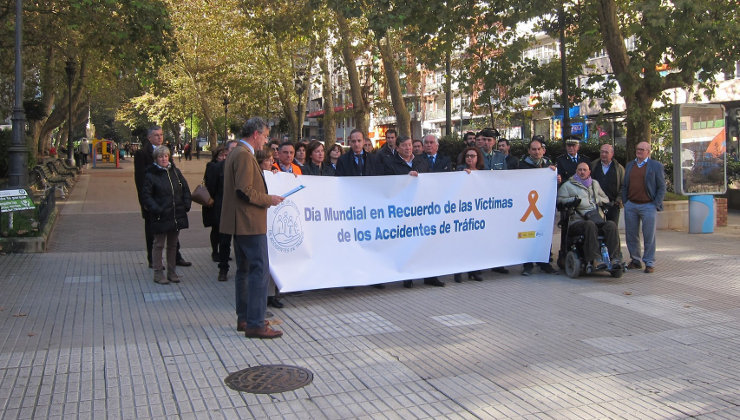 Concentración en Santander para conmemorar el Día Mundial en Recuerdo de las Víctimas de Accidentes de Tráfico