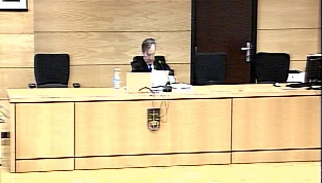 Ricardo González durante el juicio