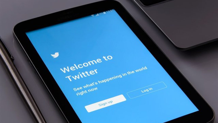 Twitter incorpora dos tipos de insignias para las cuentas verificadas