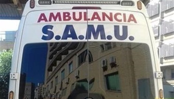 Imagen de una ambulancia de Castellón CICU