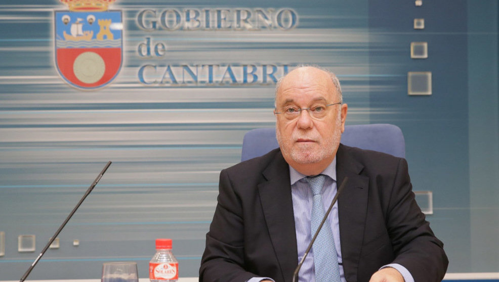 Juan José Sota en una rueda de prensa