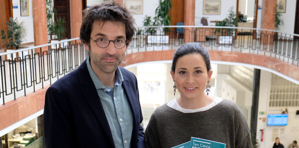 El director de la Fundación Santander Creativa, Marcos Díez, y la concejala de Cultura del Ayuntamiento de Santander, Miriam Díaz