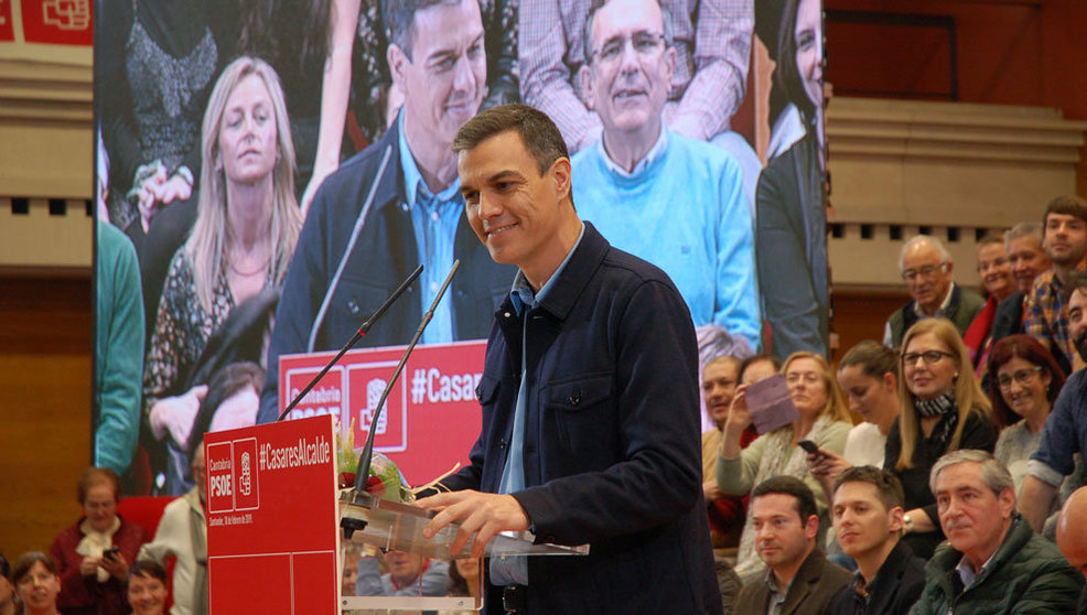 El presidente del Gobierno y secretario general del PSOE, Pedro Sánchez, durante un acto en Santander | Foto: edc