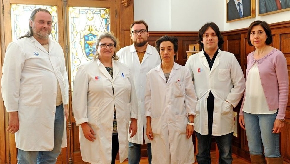 Profesionales del grupo de investigación de nanovacunas del IDIVAL