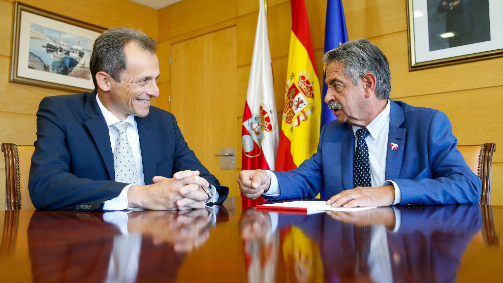 El presidente, Miguel Ángel Revilla, se reúne con el ministro de Ciencia, Innovación y Universidades en funciones, Pedro Duque.
12 sep 19