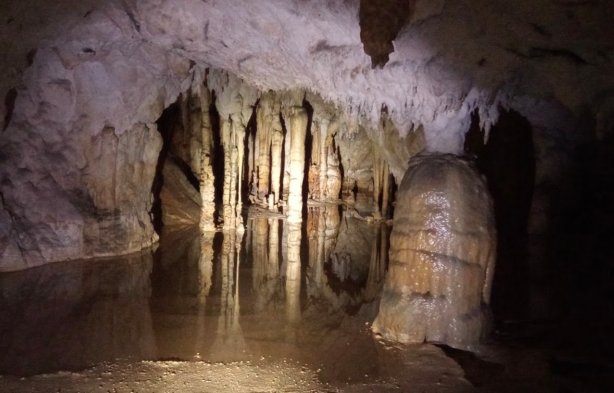 Cueva Cueto Coventosa
