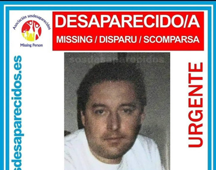 Cartel de SOS Desaparecidos sobre desaparecido



Cartel de SOS Desaparecidos sobre desaparecido





11/11/2019