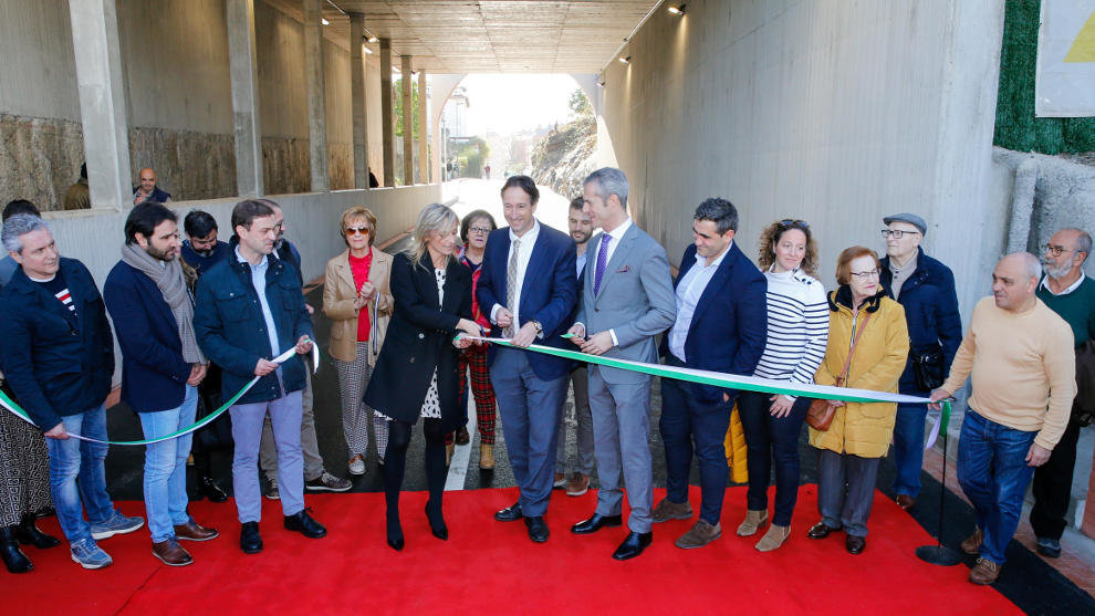 inauguracion tunel de Ocharan